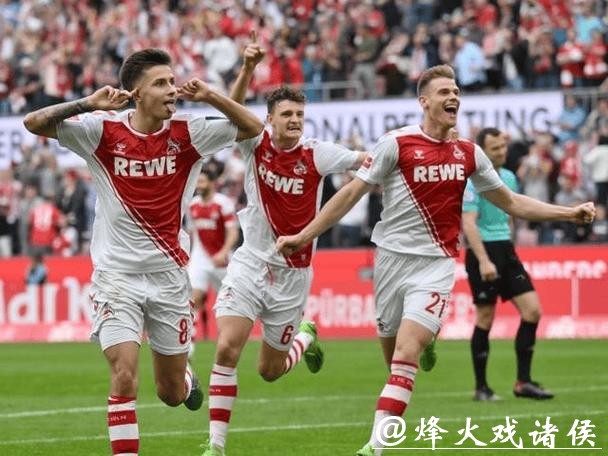 德甲-桑乔传射罗伊斯补时救主 多特3-3帕德博恩 德甲-桑乔传射罗伊斯补时救主 多特3-3帕德博恩