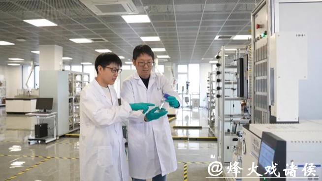 百万元的“人工肺”，宁波攻克关键材料